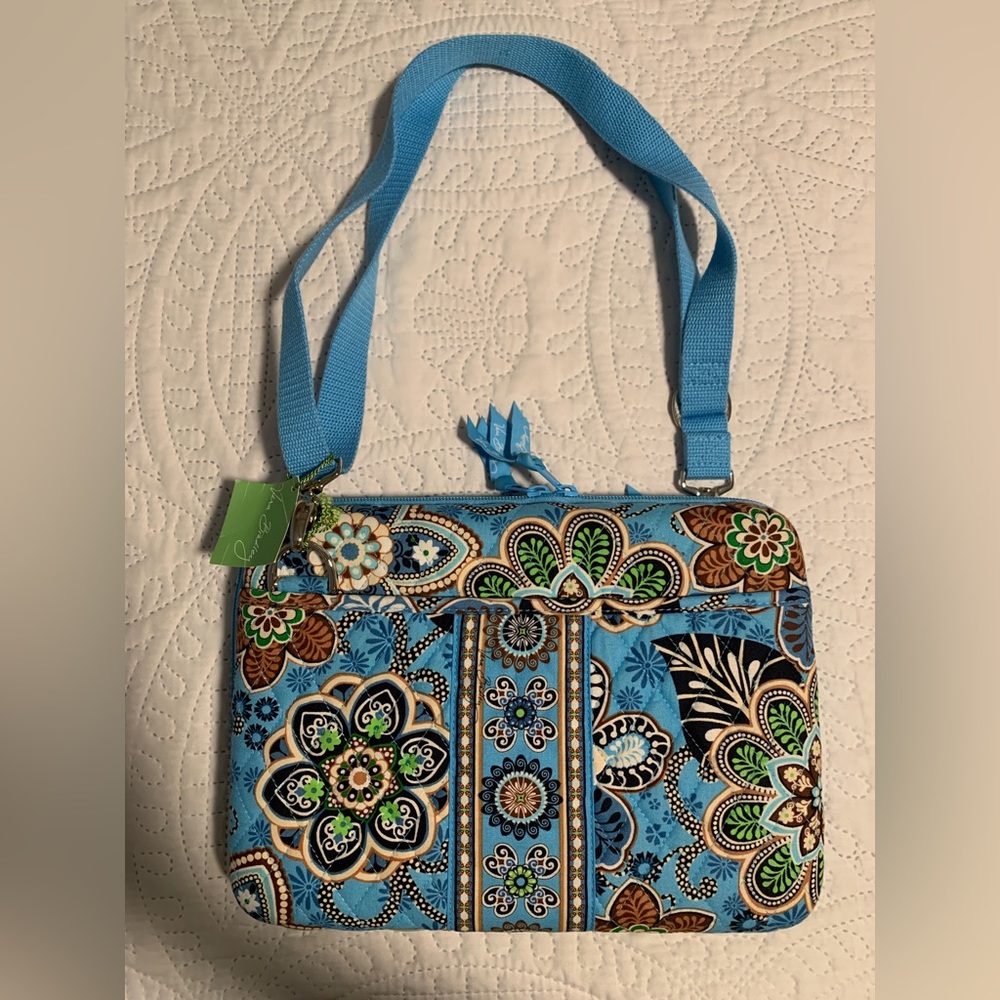NEW VERA BRADLEY Hard Shell Tablet/iPad Case